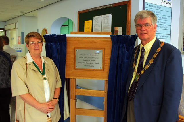 The Mayor and Mayoress of Wincanton, Gill and Richard D'Arcy
