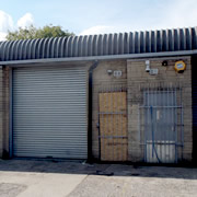 Police Raid Wincanton Industrial Unit in Search of Drugs <small style='color: red;'>UPDATED</small>