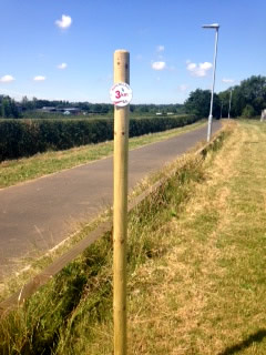 The 3km post on the Wincanton Sports Ground running route