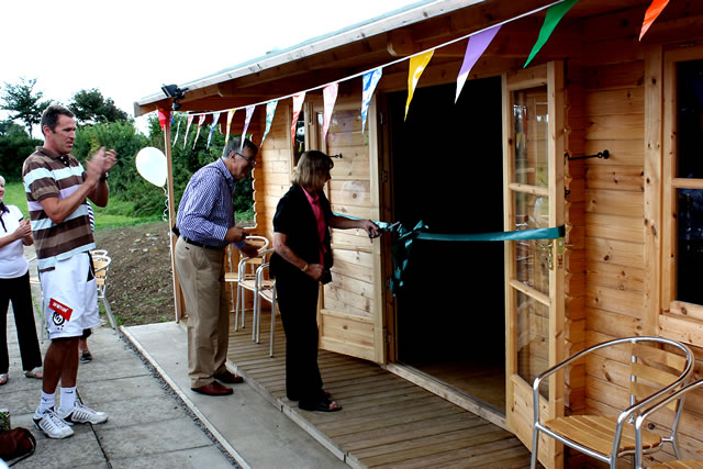 Club President, Mrs Anne Bedford cutting the Ribbon