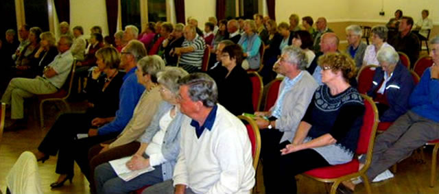 The grand audience at the Memorial Hall