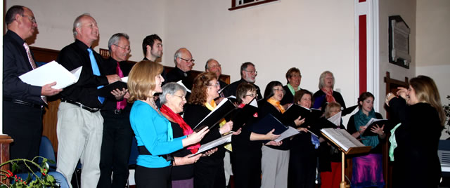 The choir in full 'sing'