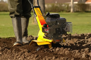 Soil cultivator