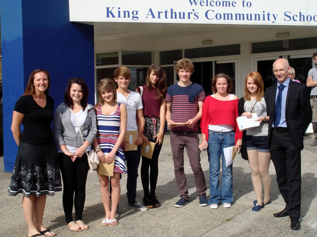 KA students celebrate excellent exam results
