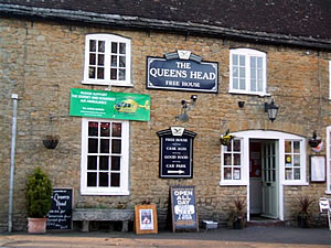 The Queens Head, Milborne Port, venue of Milborne Port Farmers' Market