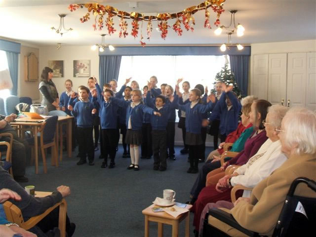 Milborne Port school children singing