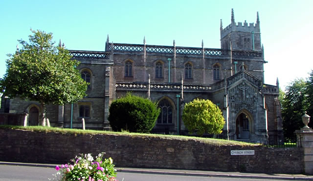 Wincanton Parish Church, from the Silver Street / Church Street junction