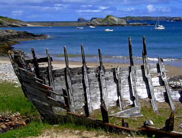 Wreck at Talmine Bay