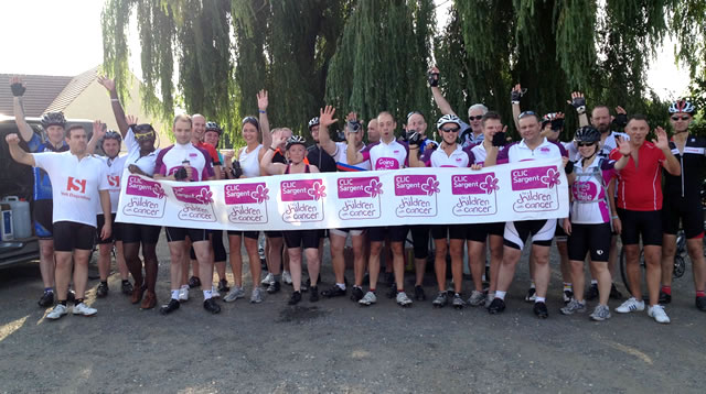 A group photo of all the participating riders