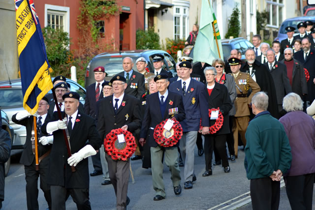 Wincanton Remembrance Sunday 2013 parade