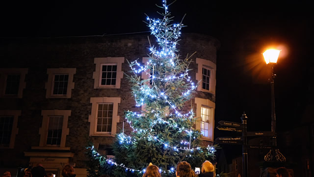 Wincanton Market Place Christmas Tree