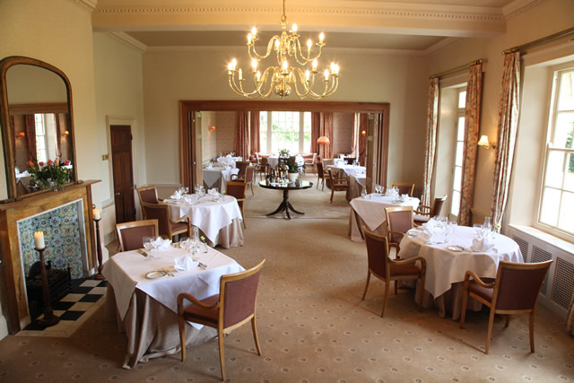 Holbrook House, spacious dining room