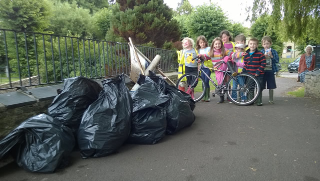 Little posers, suitably proud of their impressive accomplishment