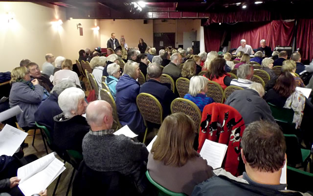 The croud at the Wincanton Housing Crisis public meeting