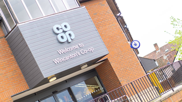 Co-op Wincanton front entrace