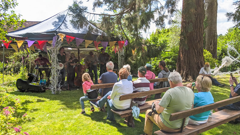 Live music at the Wincanton Town Festival Market 2021